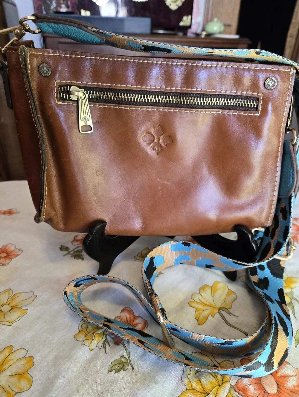 Patricia Nash Tooled Bag With Crossbody Detachable and Adjustable Strap